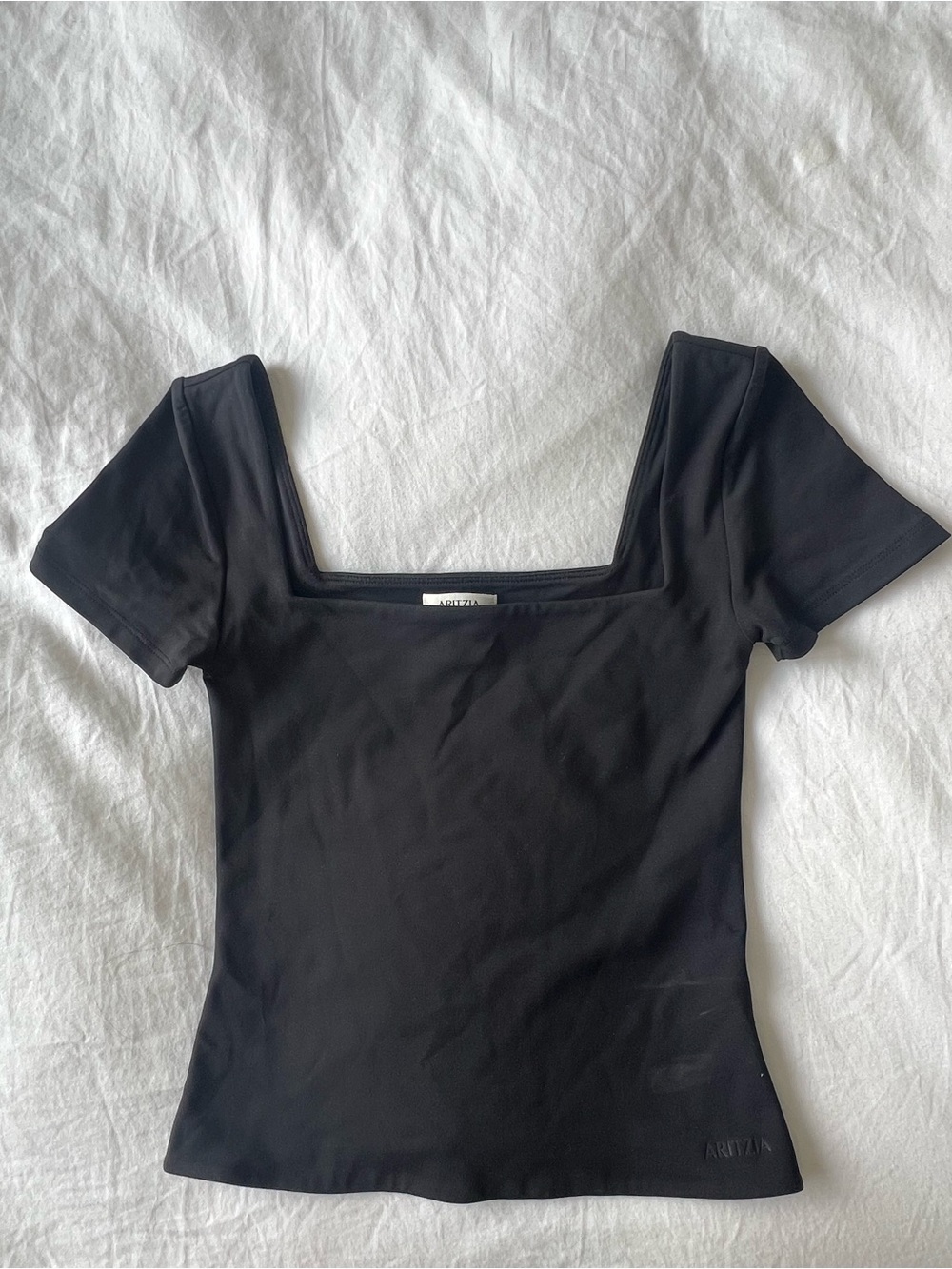 Aritzia Contour Square-Neck Short Sleeve (Size S, Black)